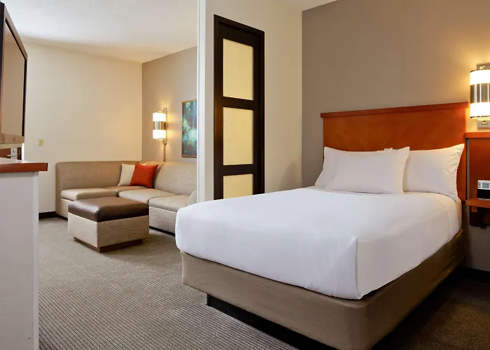 Sonesta Select Tucson Airport
