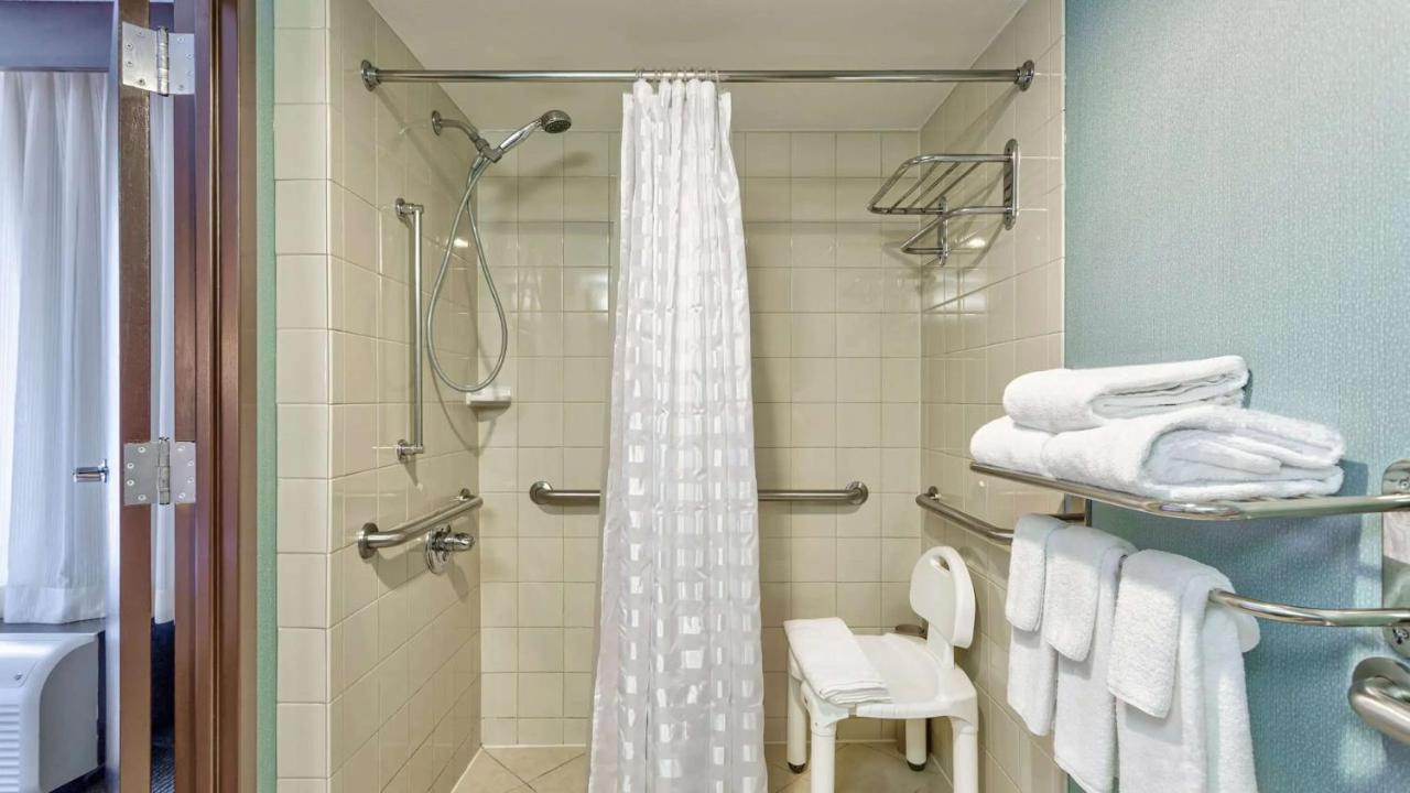 Hotel Sonesta Select Airport